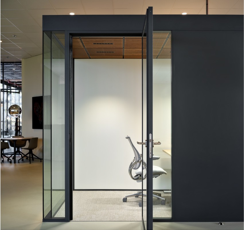Humanscale & QBIQ